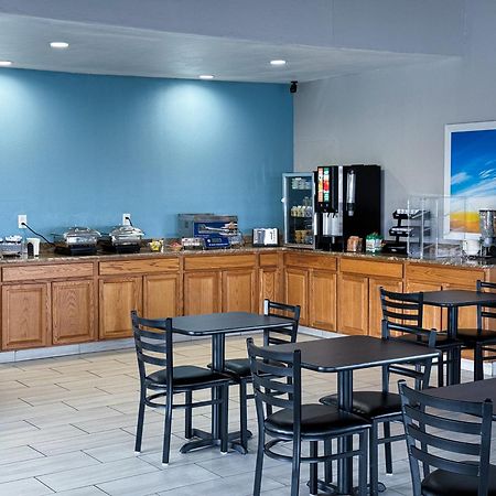 Days Inn & Suites By Wyndham Santa Rosa, Nm Esterno foto
