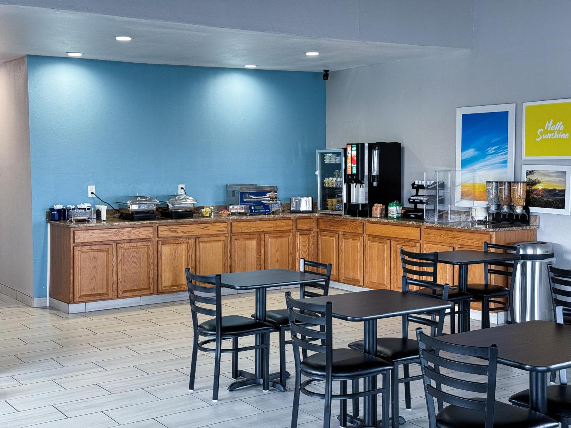 Days Inn & Suites By Wyndham Santa Rosa, Nm Esterno foto